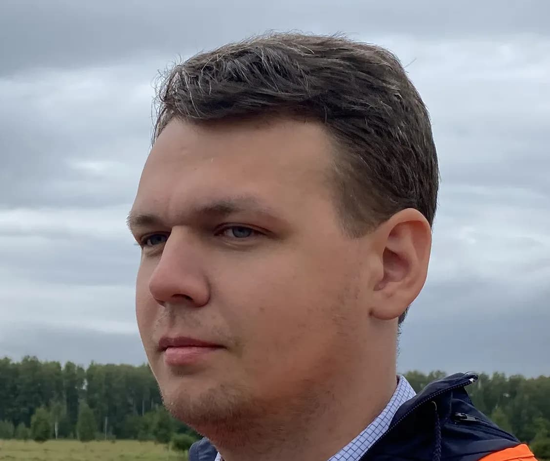 Антон Мирошниченко