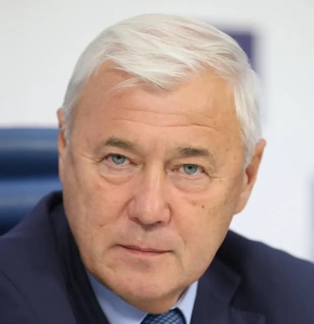 Анатолий Аксаков
