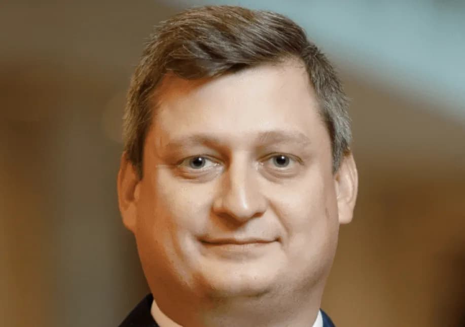 Дмитрий Сазонов