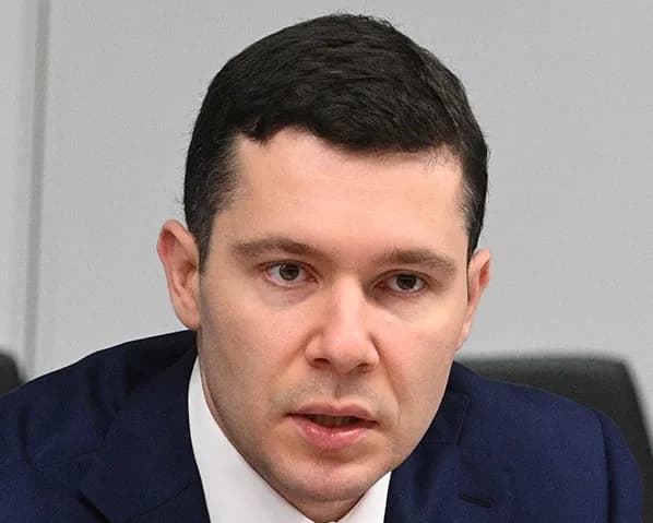 Антон Алиханов