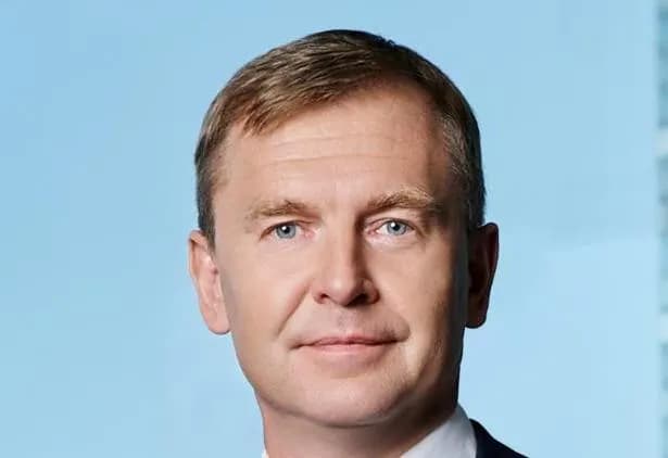 Анатолий Попов