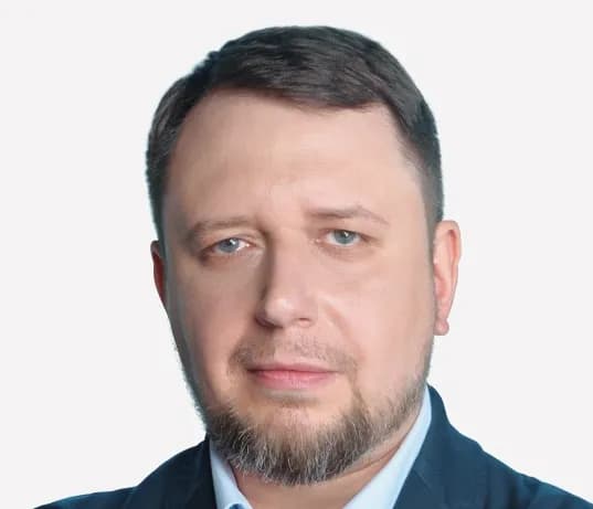 Роман Соколов