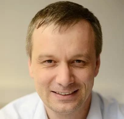Олег Бутов