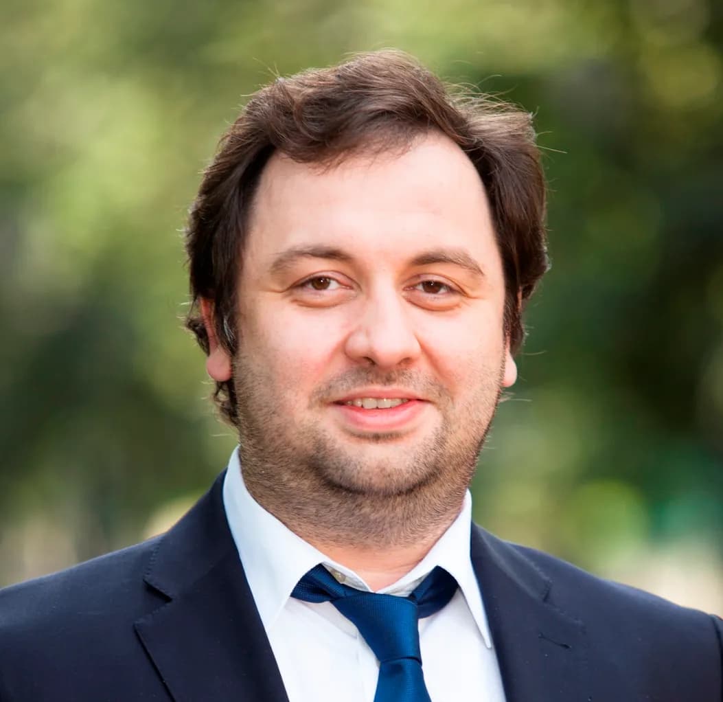 Азат Билялов