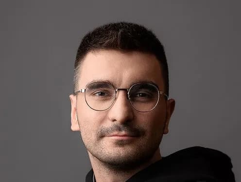 Павел Воронин