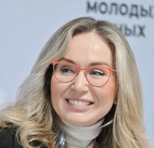 Анна Лемякина