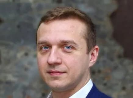Владимир Ежиков