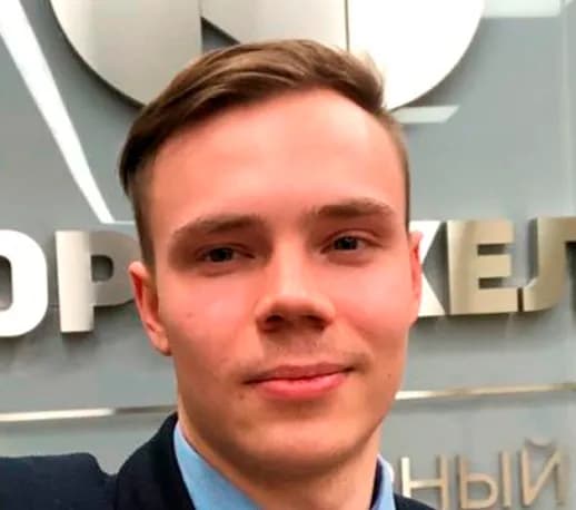 Антон Харин