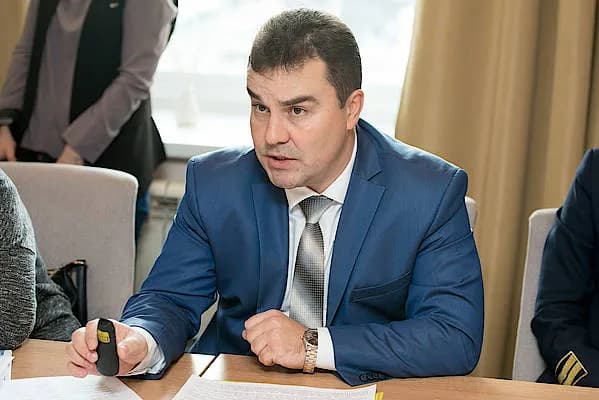 Павел Якис