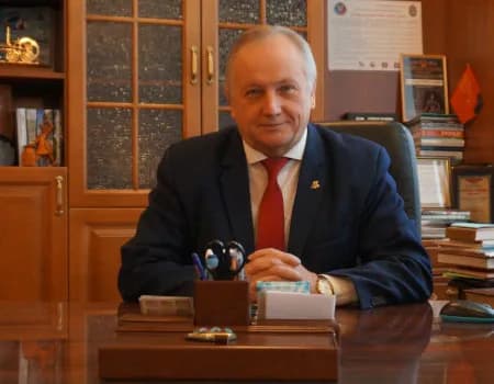 Александр Аноприенко