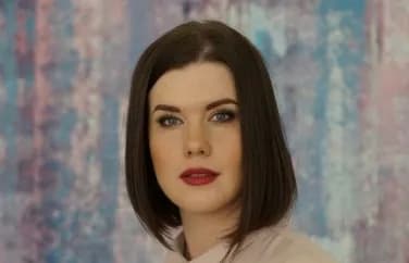Елена Ватутина