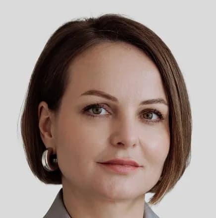Юлия Ремезова