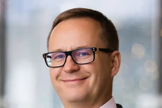 Михаил Попов