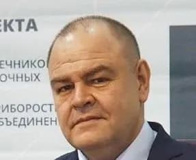 Vladimir Luchnikov