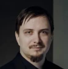 Илья Макаров