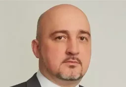 Александр Чариков