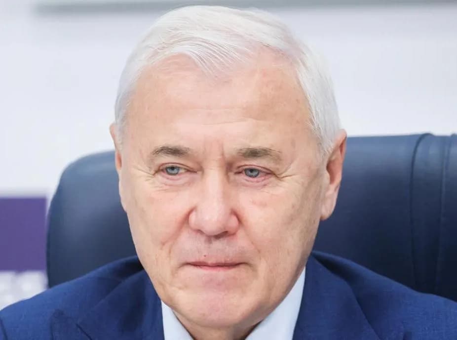 Анатолий Аксаков