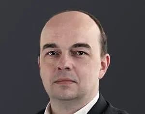 Максим Нартов