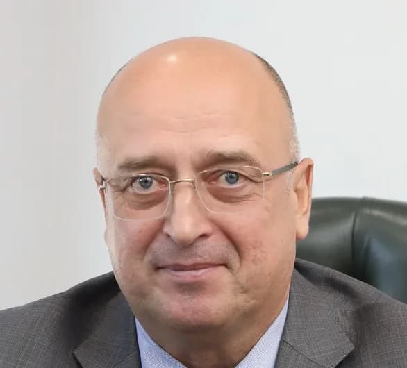 Сергей Иванов