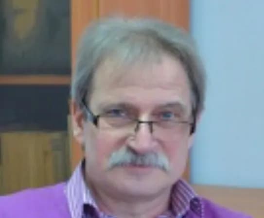 Евгений Попов