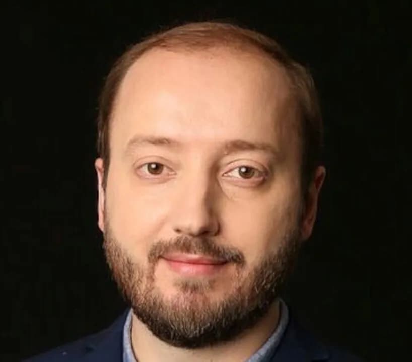 Руслан Ахлебининский