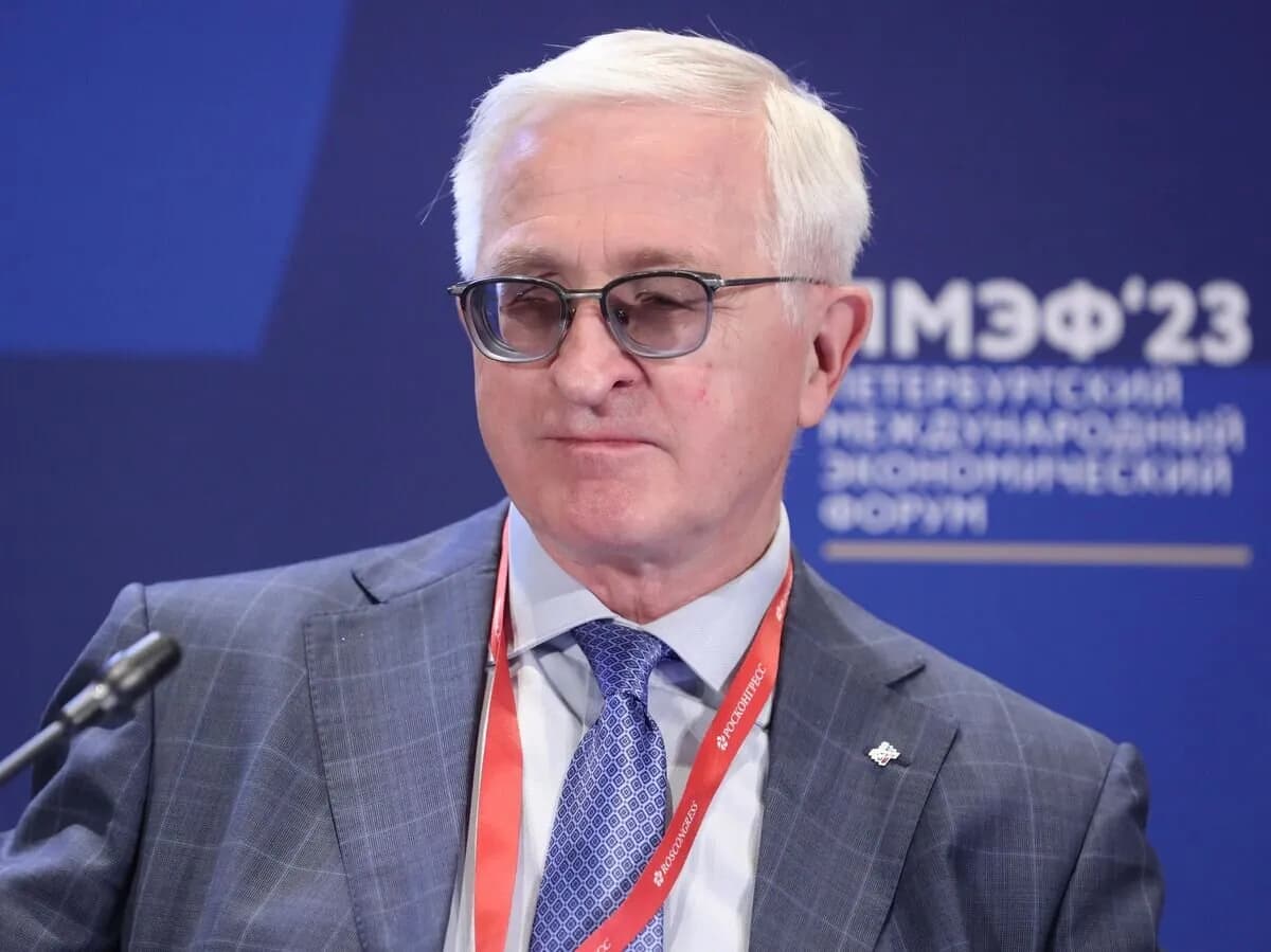 Александр Шохин