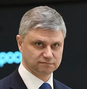 Олег Белозеров