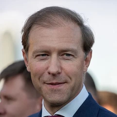 Денис Мантуров
