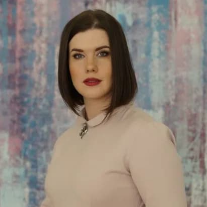 Елена Ватутина