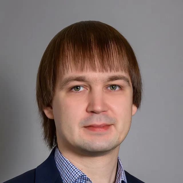 Антон Гусев