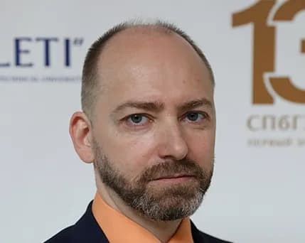 Алексей Устинов