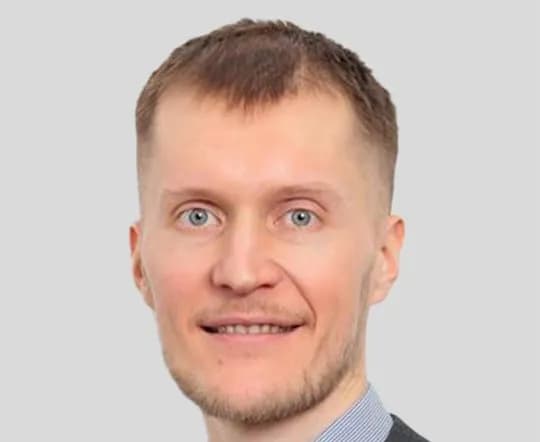 Александр Голяшев