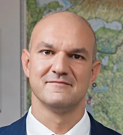 Михаил Рязанцев