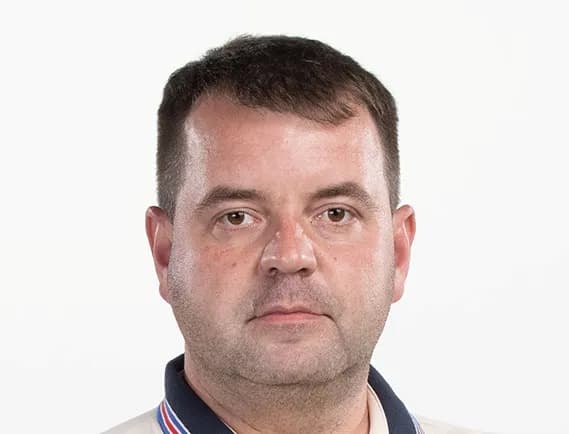 Евгений Шевелёв